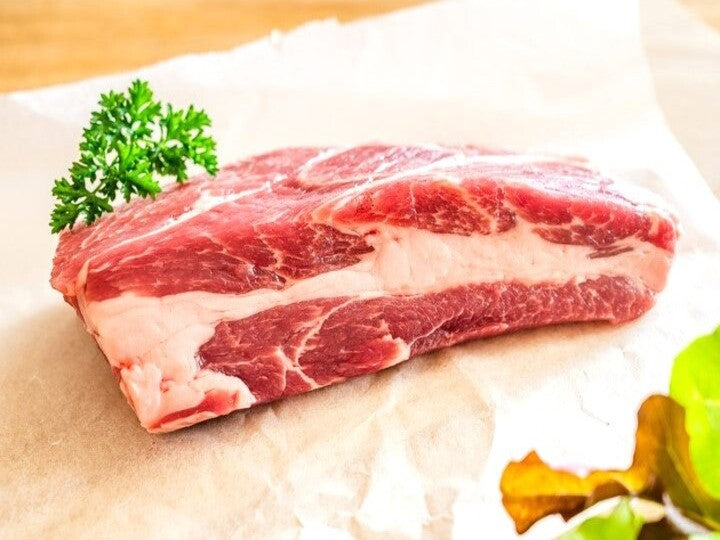 Kagoshima black beef 5 class shoulder loin (around 44kg)